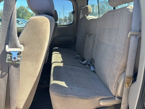 Used 2002 Toyota Tundra SR5 RWD image 9