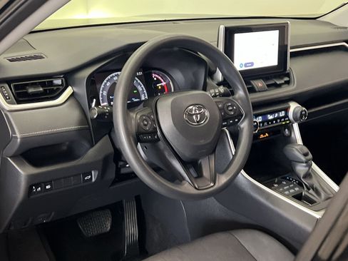 Used 2023 Toyota RAV4 XLE w/ Convenience Package AWD/4WD image 15