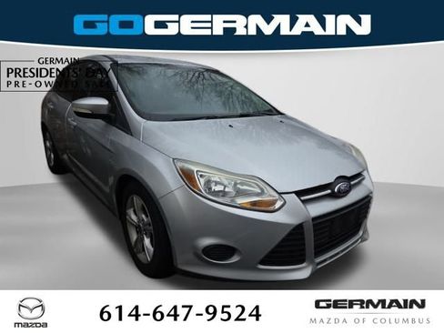 Used 2014 Ford Focus SE w/ SE Winter Package image 1