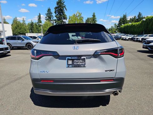 Certified 2025 Honda HR-V Sport image 14