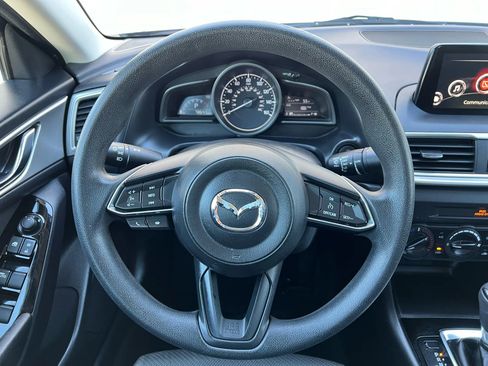 Used 2018 MAZDA MAZDA3 Sport image 27