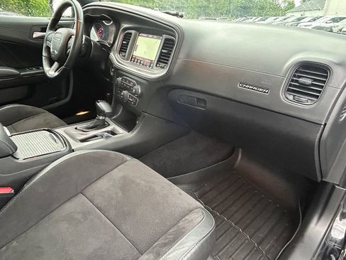 Used 2022 Dodge Charger GT w/ Plus Group AWD/4WD image 30