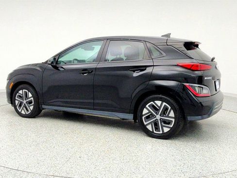 Used 2022 Hyundai Kona Limited image 7