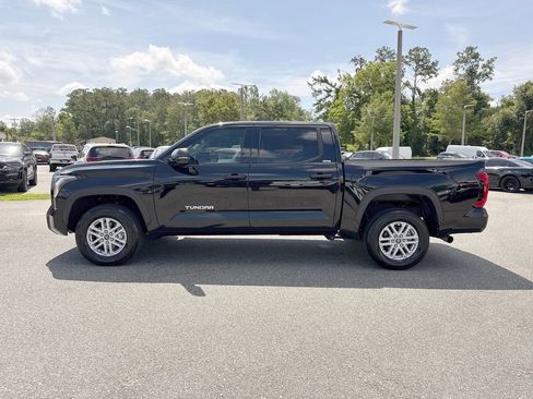 Used 2024 Toyota Tundra SR5 w/ SR5 Convenience Package AWD/4WD image 8