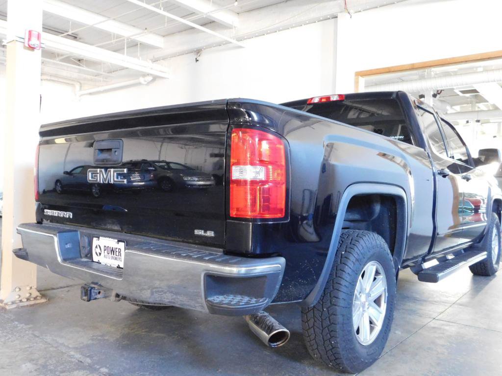 Used 2017 GMC Sierra 1500 SLE AWD/4WD image 5
