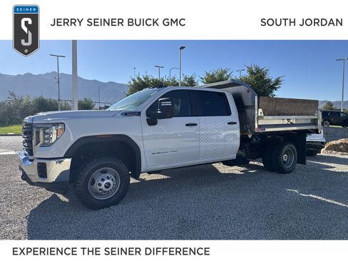 Used 2020 GMC Sierra 3500 4x4 Crew Cab w/ Convenience Package image 1