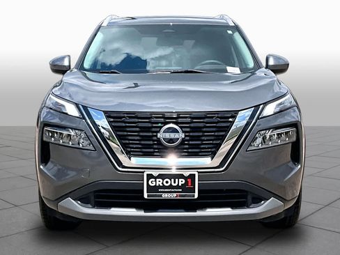 Certified 2023 Nissan Rogue SV w/ SV Premium B Package FWD image 4