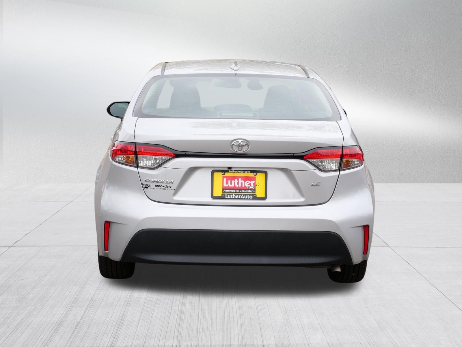 Used 2024 Toyota Corolla LE FWD image 6