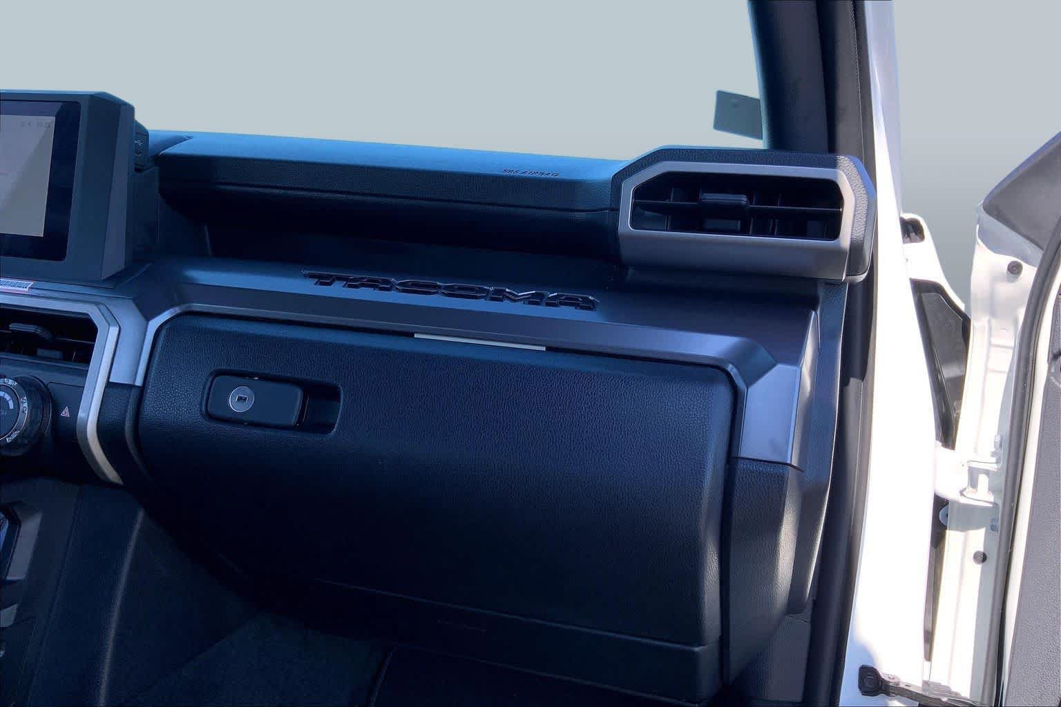 Used 2026 Toyota Tacoma SR5 RWD image 18