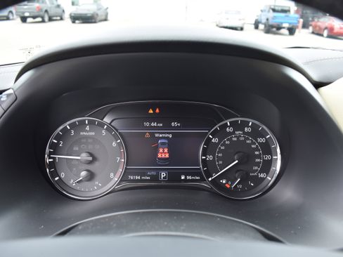 Used 2021 INFINITI QX80 Sensory w/ All-Season Package image 16