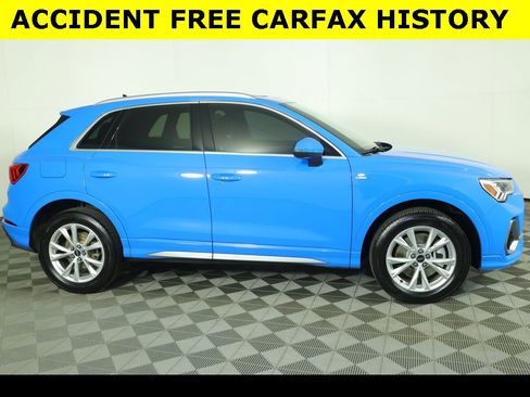 Used 2023 Audi Q3 2.0T Premium image 3