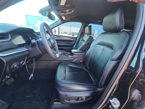 Used 2024 Jeep Grand Cherokee L Limited w/ Trailer Tow Package image 3