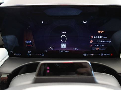 Used 2025 Lincoln Aviator 2WD image 21