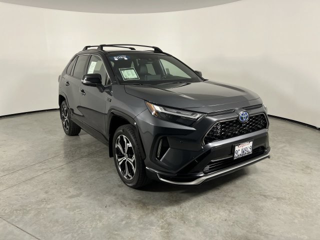 Used 2022 Toyota RAV4 XSE w/ Premium Package AWD/4WD image 2