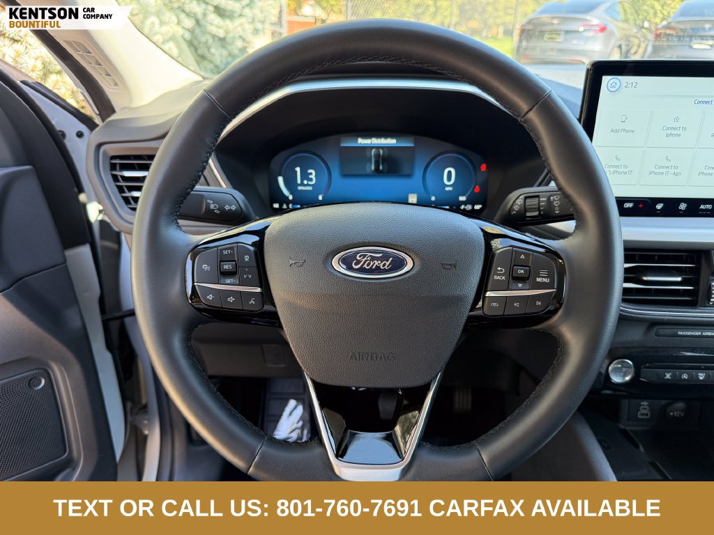 Used 2025 Ford Escape Platinum AWD/4WD image 15