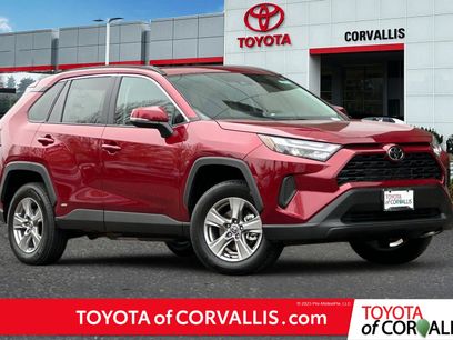 New 2025 Toyota RAV4 XLE w/ Convenience Package