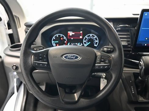 Used 2023 Ford Transit 350 XLT image 27