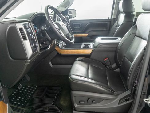 Used 2017 Chevrolet Silverado 1500 LTZ AWD/4WD image 10