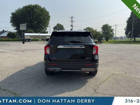 Used 2021 Ford Explorer XLT w/ Equipment Group 202A AWD/4WD image 8