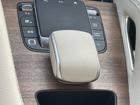 Certified 2025 Mercedes-Benz GLE 350 4MATIC image 34