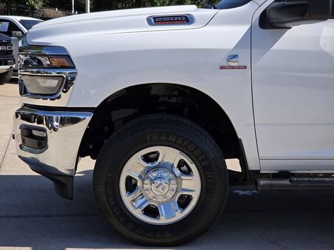 Used 2025 RAM 2500 Tradesman AWD/4WD image 6