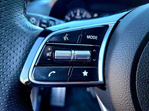 Used 2024 Kia Forte GT-Line w/ GT-Line Premium Package image 12