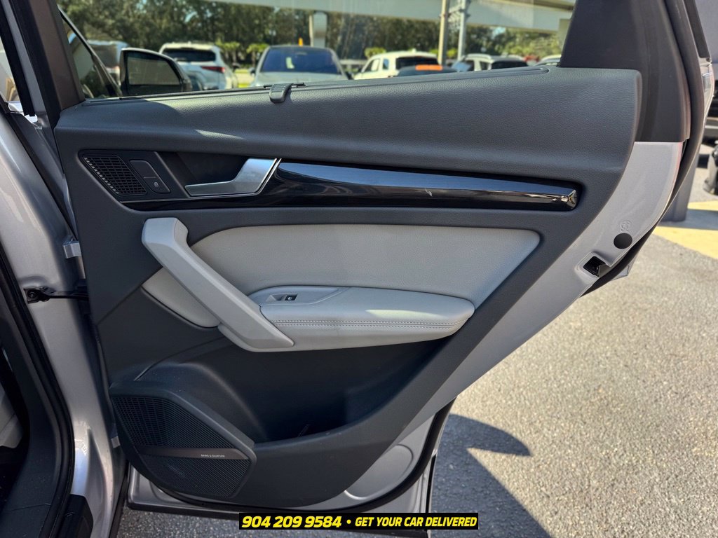 Used 2019 Audi Q5 Premium w/ Premium Plus Package AWD/4WD image 22
