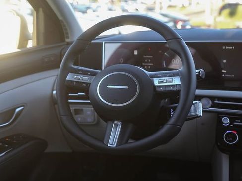 New 2026 Hyundai Tucson Limited image 17