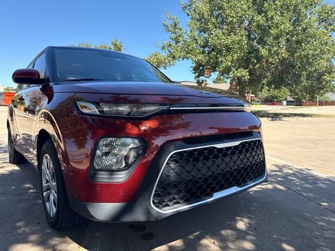 Used 2021 Kia Soul LX FWD image 23