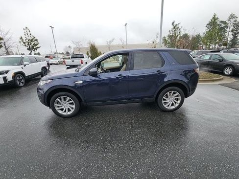 Used 2019 Land Rover Discovery Sport HSE image 6