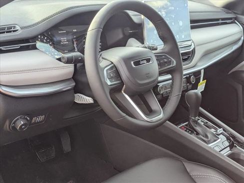 New 2026 Jeep Compass Limited image 3