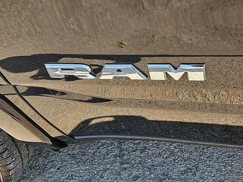 Used 2025 RAM 1500 Big Horn RWD image 15