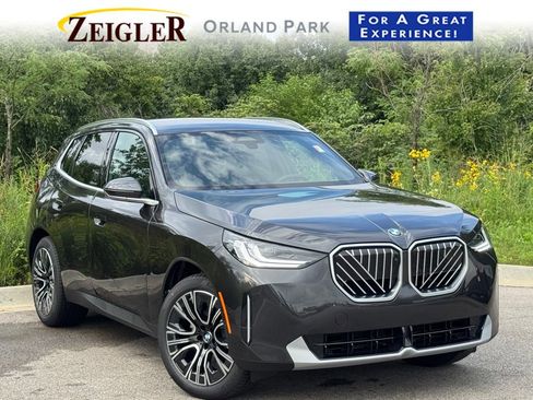Used 2025 BMW X3 xDrive30i w/ Premium Package AWD/4WD image 1