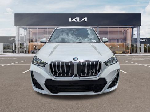 Used 2023 BMW X1 xDrive28i w/ Premium Package AWD/4WD image 7