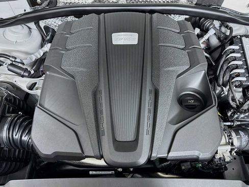 New 2026 Porsche Macan S image 31