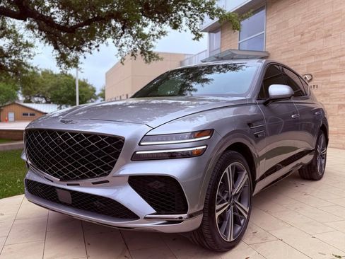 Used 2025 Genesis GV80 3.5T e-SC image 2