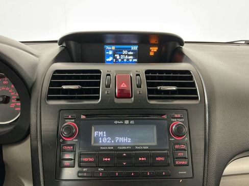 Used 2015 Subaru Forester 2.5i Premium w/ All-Weather Package image 10