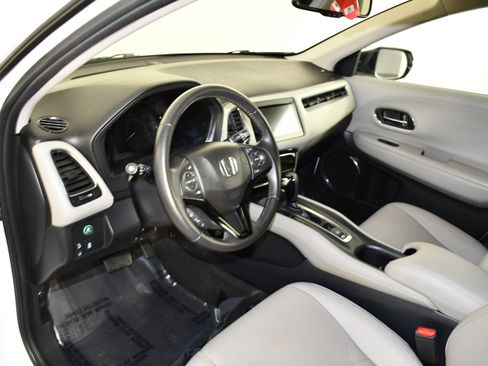 Used 2022 Honda HR-V EX-L image 37