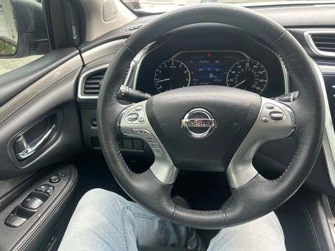 Used 2017 Nissan Murano SL image 11