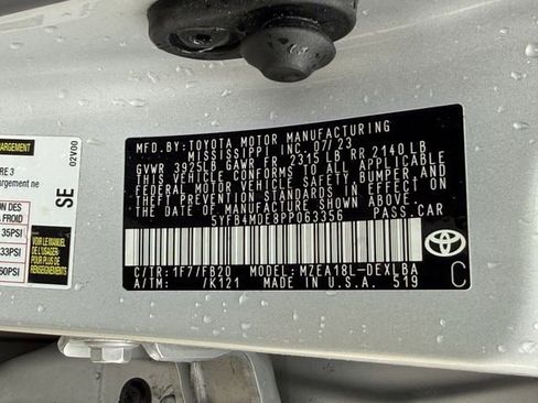 Used 2023 Toyota Corolla LE image 30