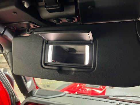 Used 2023 Jeep Wrangler Unlimited Rubicon AWD/4WD image 26