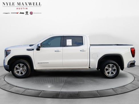 Used 2025 GMC Sierra 1500 SLT RWD image 13