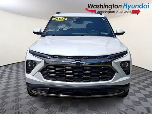 Used 2024 Chevrolet TrailBlazer ACTIV w/ Convenience Package AWD/4WD image 2