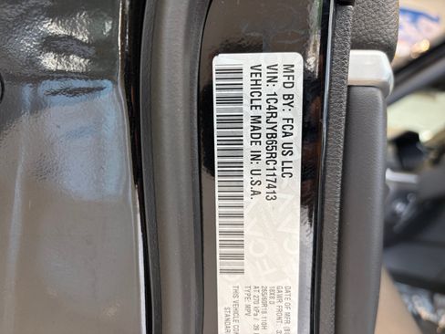 Used 2024 Jeep Grand Cherokee Limited 4xe AWD/4WD image 34