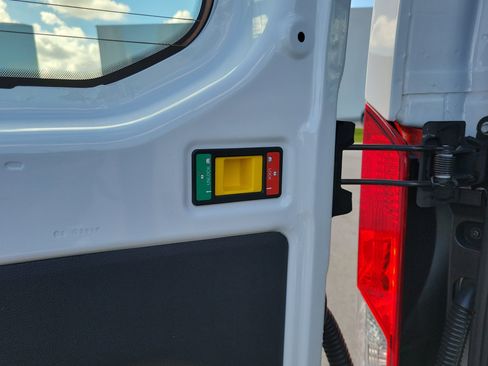 Used 2024 Ford Transit 250 Low Roof w/ Exterior Upgrade Package image 16