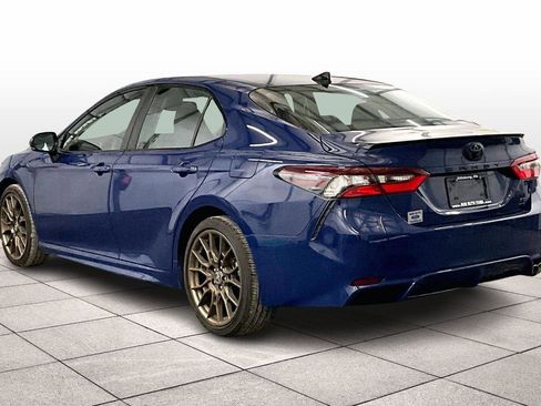 Used 2023 Toyota Camry SE image 10