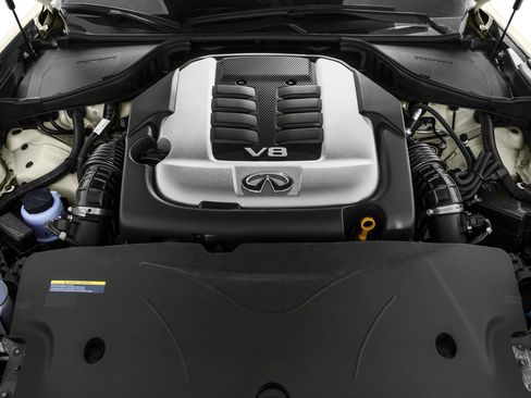 Used 2017 INFINITI Q70 L 3.7 image 4