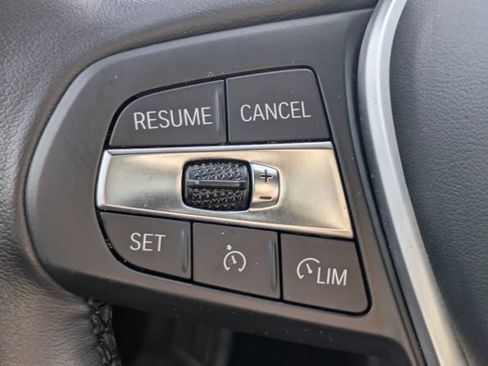 Used 2023 BMW 430i Convertible w/ Premium Package image 19