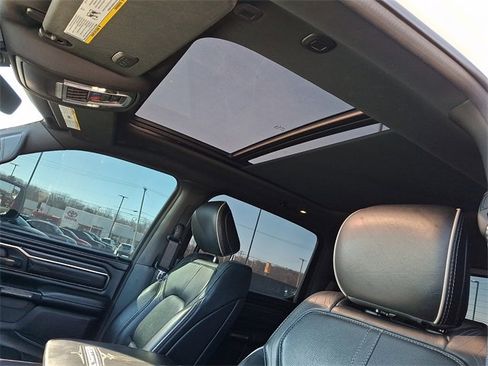 Used 2020 RAM 1500 Limited image 17