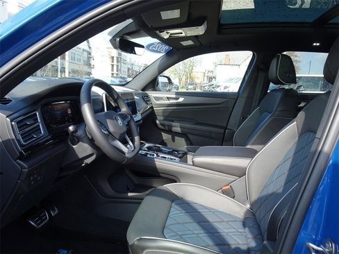 New 2025 Volkswagen Atlas Cross Sport SEL Premium R-Line image 10